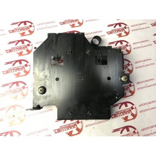 Кронштейн блоку керування двигуном Renault Trafic 2006-2014 2.0 DCI 8200630428